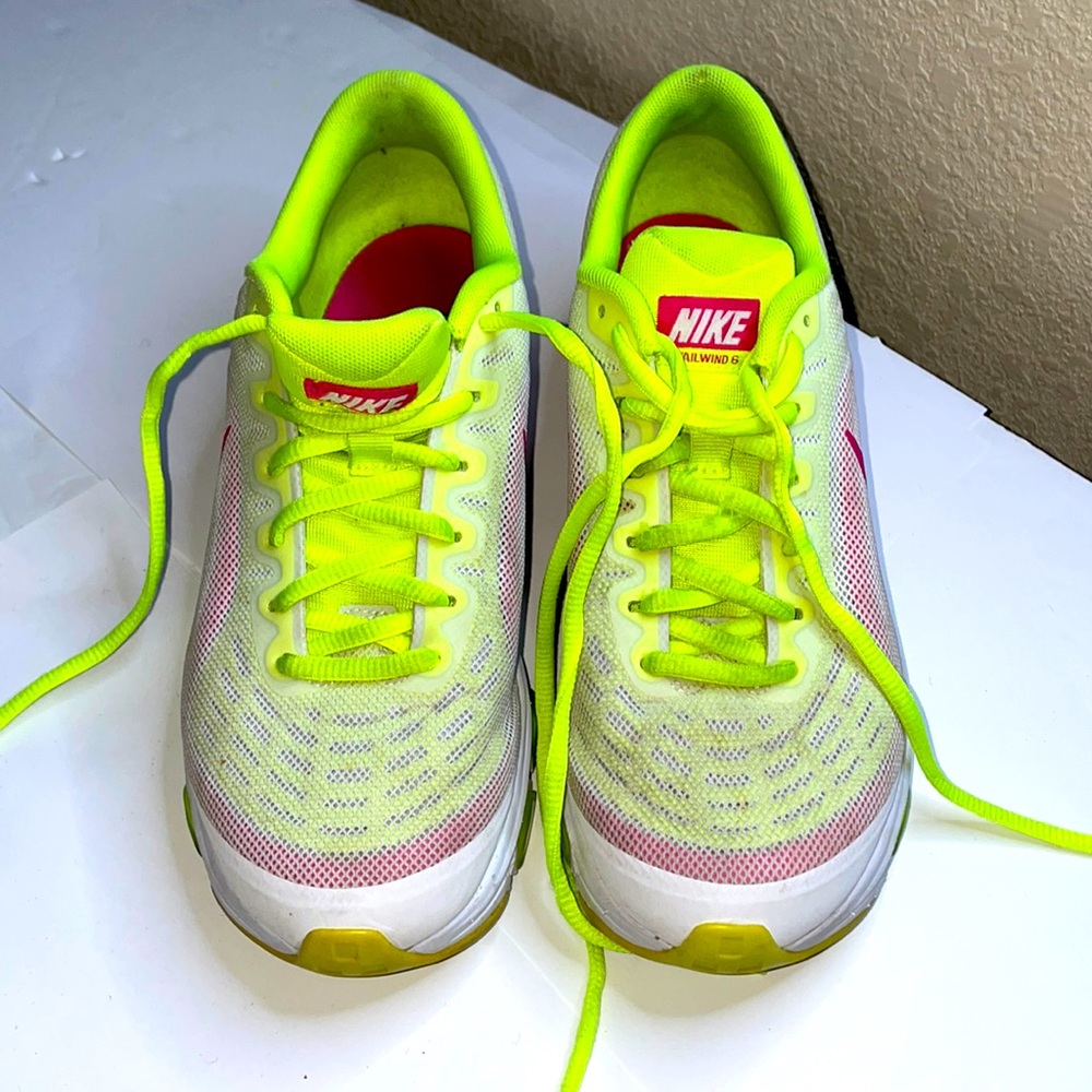 Nike Air Max, Tailwind 6, 6.5Y, pink/green
